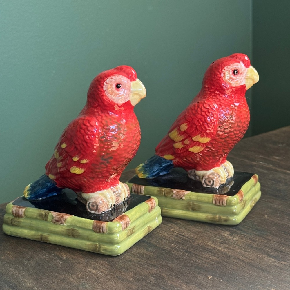 CIC Raymond Waites Red Parrot Salt and PepperShakers Tropical Bambo